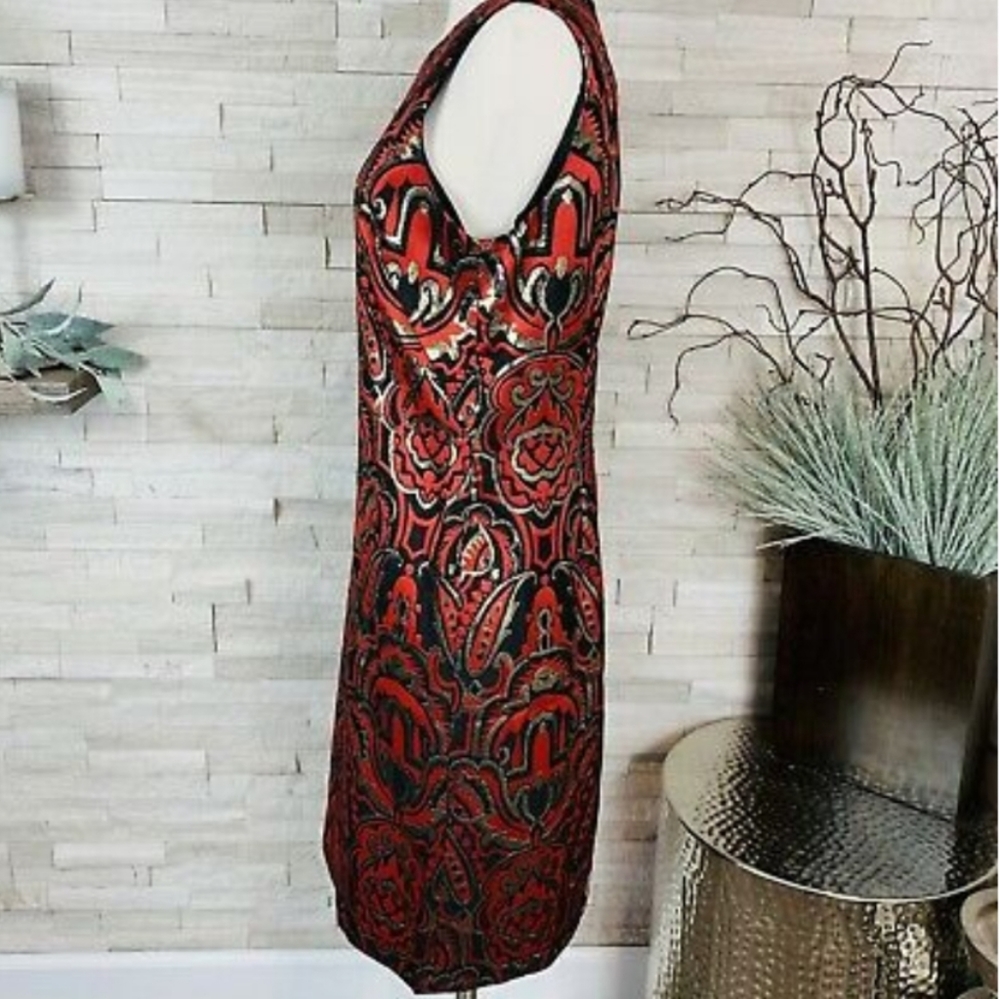 Dress - Picture 7 of 13
